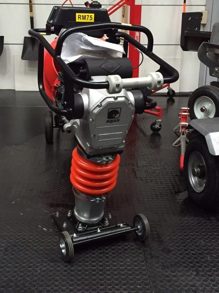 Pison Pata Pata Compactador Equus Con Ruedas + Horimetro - Imagen 3